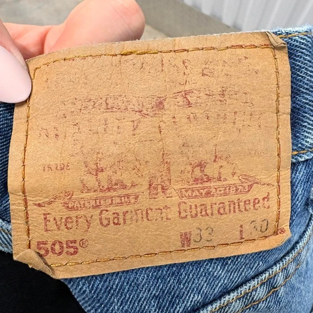 Levis 505 Mens Vintage 2000s Straight Leg Jeans W33 L30 Faded Distressed Y2K